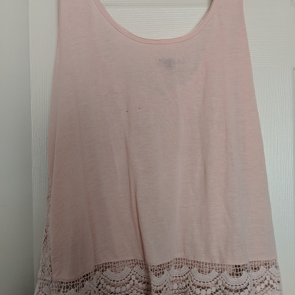 pink lace shirt - Picture 1 of 3